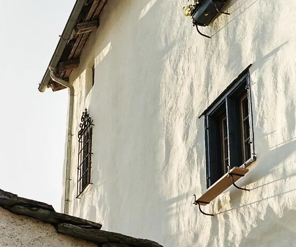 Hotell Weiss Kreuz Splügen