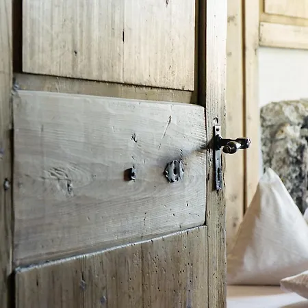 Weiss Kreuz 호텔 Splügen