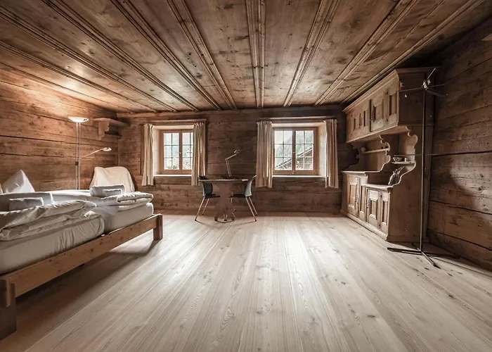 Hotel Weiss Kreuz Splügen