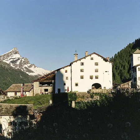 Weiss Kreuz 3*