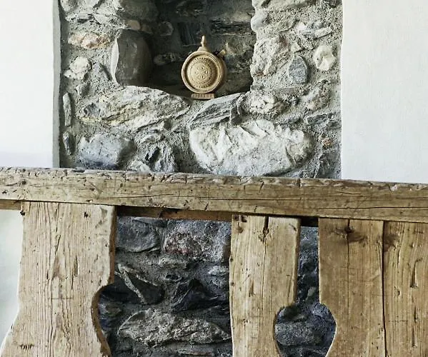 Otel Weiss Kreuz Splügen